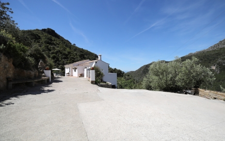 Parking next to your holiday home is practical